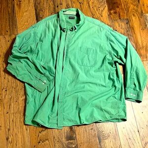 Preloved men’s dress shirt.